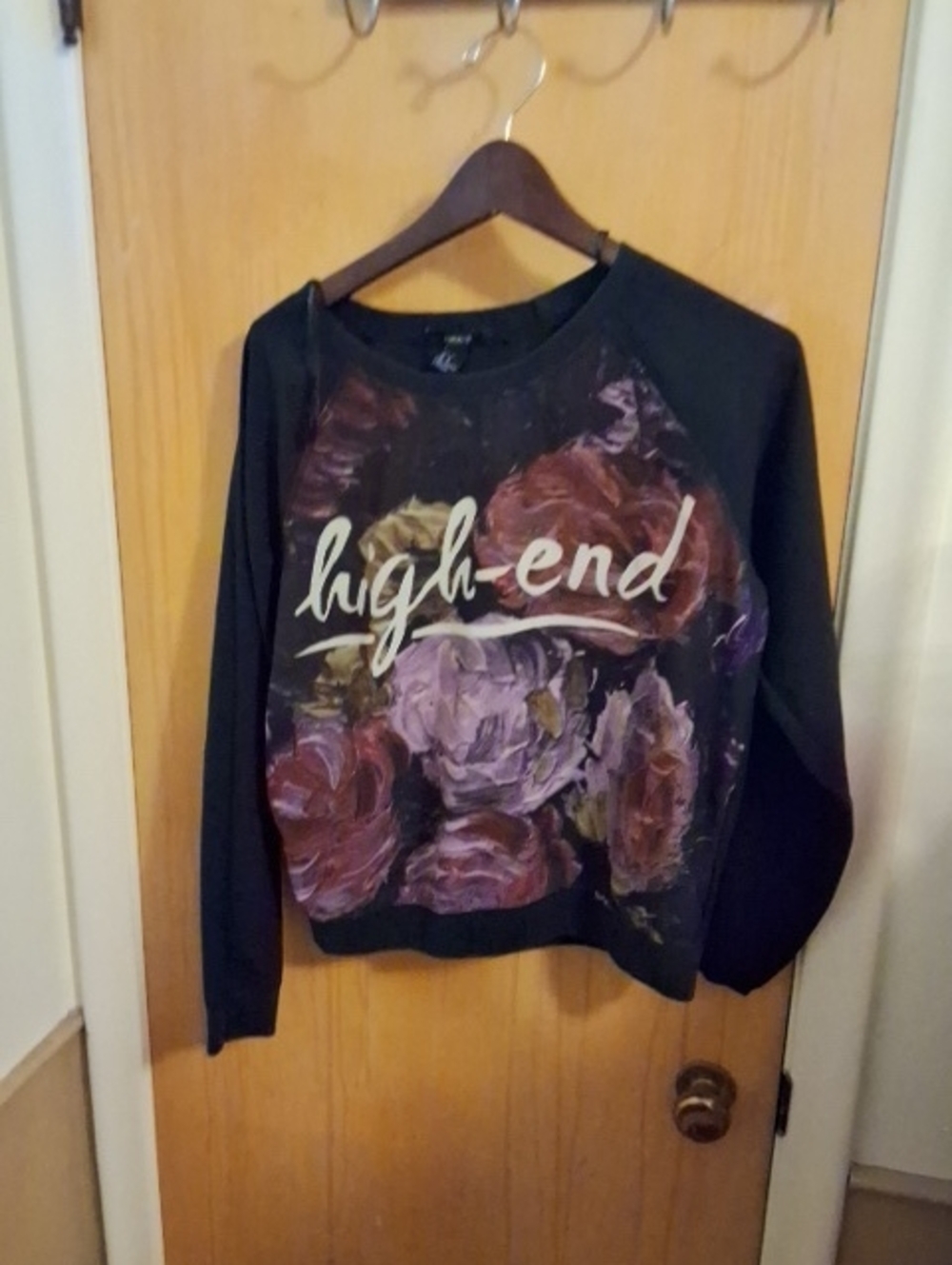 Forever 21 Womens  Size S Black Top Says High End